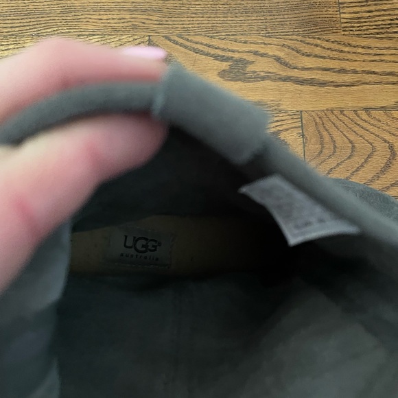 Ugg suede boots 7.5 shearling insole never worn - Picture 2 of 5